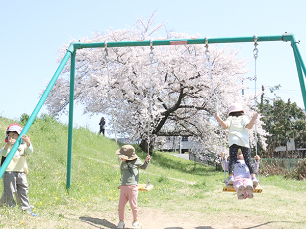 3･4･5歳児の一日-お散歩