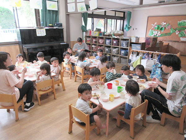 給食-2